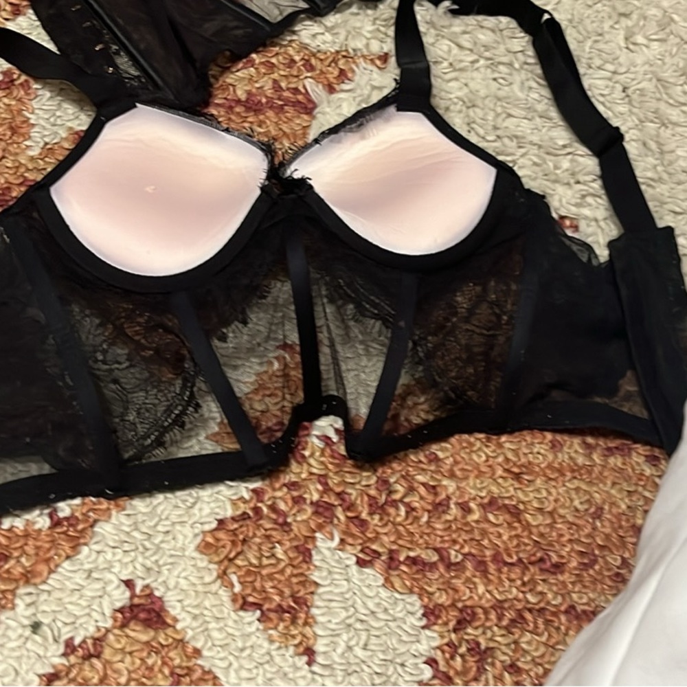 Vs XS corset top